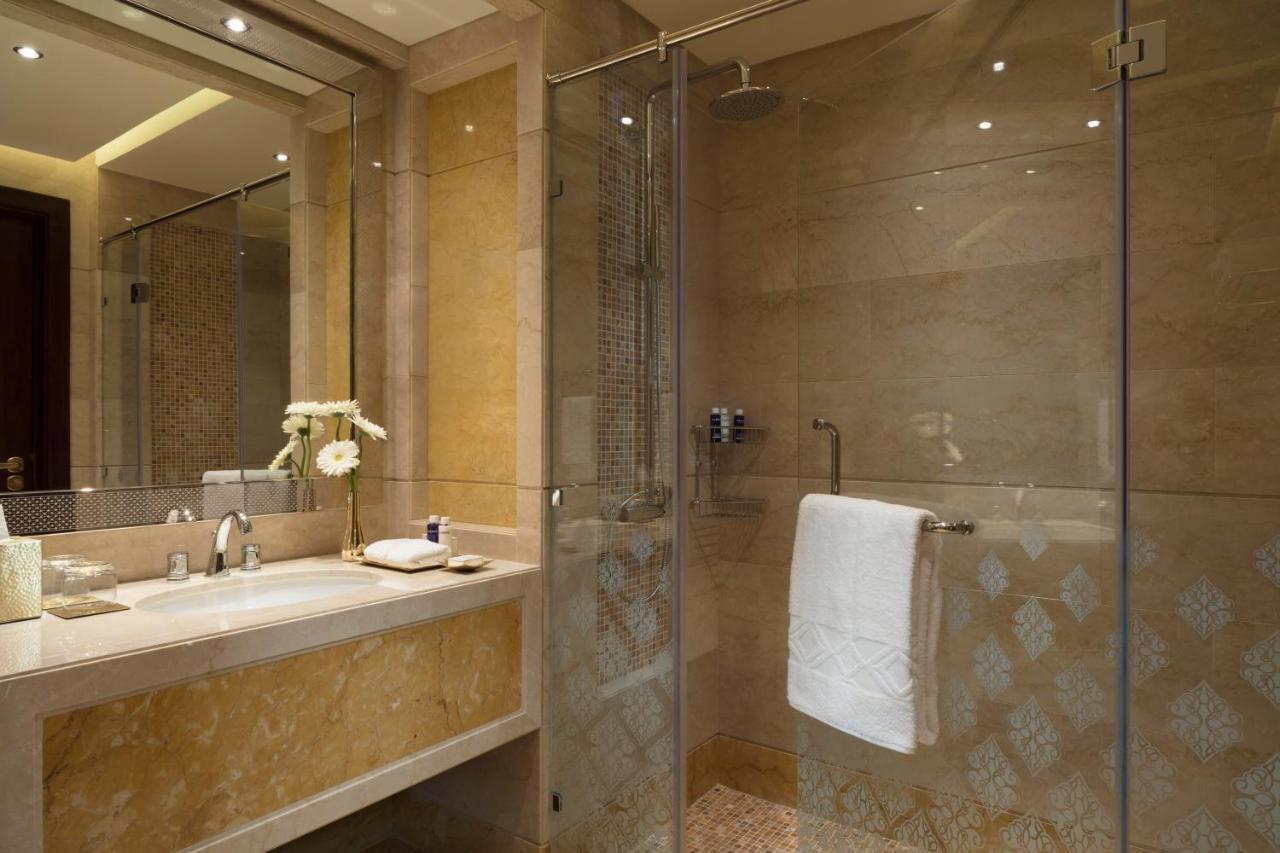 Al Najada Doha Hotel Apartments By Oaks Exteriér fotografie